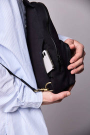 Hindbag Felix Sling Bag - Sort