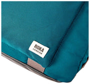 Roka Gatwick lille genbrugslærred Duffeltaske - Deep Teal Blue