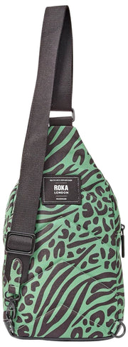 Roka Willesden Large Recycled Canvas Crossbody taske - Artiskokgrøn
