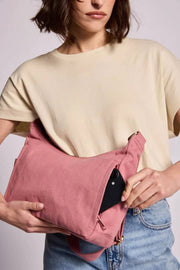 Hindbag Emile Multi Pocket Skuldertaske - Blush Pink