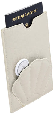 Stackers Shell Passport Sleeve - Havregryncreme