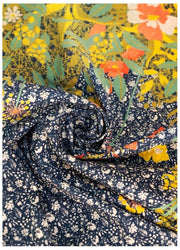 Pulver Bomuld Poplin Blomster Hedgerow Print tørklæde - Navy Blue