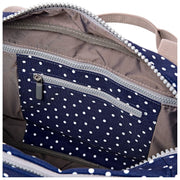 Roka Gatwick Small Genbrugslærred Duffle Bag - Navy Polka Dot