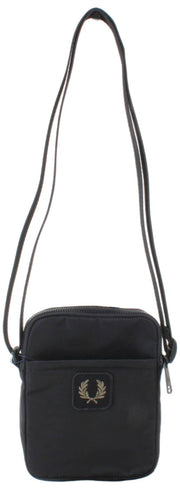 Fred Perry Crinkle Nylon lille sidetaske - sort