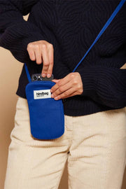 Hindbag Bill telefontaske - elektrisk blå