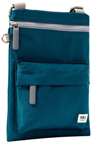 Roka Chelsea B Medium Genbrugt Nylon Crossbody Taske - North Sea Blue