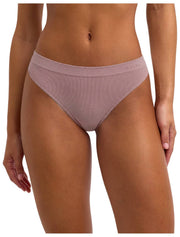 Falke Daily Seamless Thong - Rose Pink