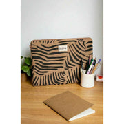 Hindbag Ava Medium 15 tommer bærbar taske - Cinnamon Zebra Brown