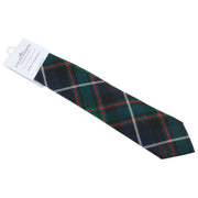 Locharron of Scotland Reiver MacRae Hunting Modern Tartan Tie - Navy/grøn/rød
