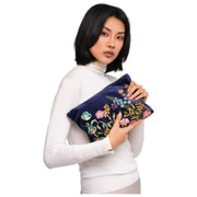 Powder Brodered Velvet Zip Pouch - Navy Blue