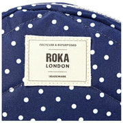 Roka Paddington B genbrugslærred Crossbody taske - Navy Polka Dot