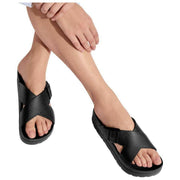 Totes SOLBOUNCE Bounce Cross Front Spænde Sandaler - Sort
