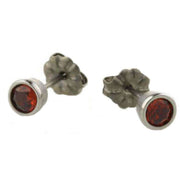 TI2 Titanium Small Gem Stone Stud øreringe - Rød